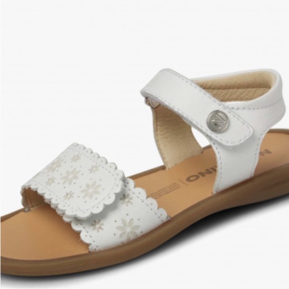 NWT NATURINO CHEVE Leather sandals in White - Picture 5 of 11